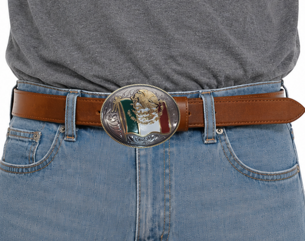 Ariat is a worldwide known brand. We are are pleased to offer some of the latest styles with the Mexican Flag on this buckle. Available for purchase in our online store or the retail shop in Smyrna, TN, just outside Nashville. Imported

Fit's up to 1 1/2" belts
Approx. 3" x 4"