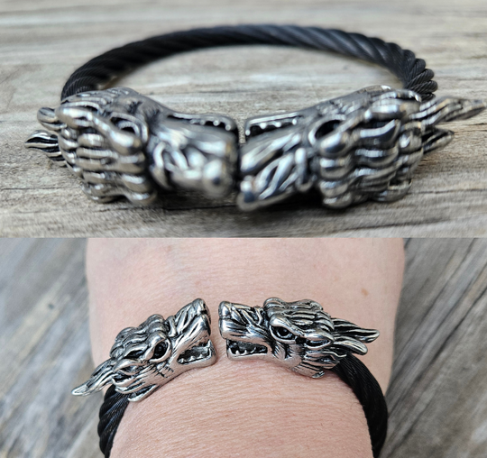 Stainless Steel Wolf head combined with a Black Steel Cable will get you noticed no matter where you are. Durable Stainless Steel last for years. Get yours now at our Smyrna, TN shop not far from Murfreesboro.

Approx. 8" with Wolf heads touching
Adjustable/Flexible cable