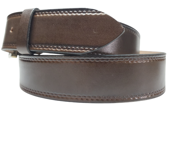 Our 1 1/4" Burywood Wine Casual Belt. Border embossing is just enough not to get in the way. It is constructed from full grain vegetable tanned cowhide. Choose a Antique Nickle or Brass over Solid brass Roller buckle along with painted edges. Made in the USA! Buckle snaps for easy changing. Available for quick shipment from our Smyrna, TN shop.