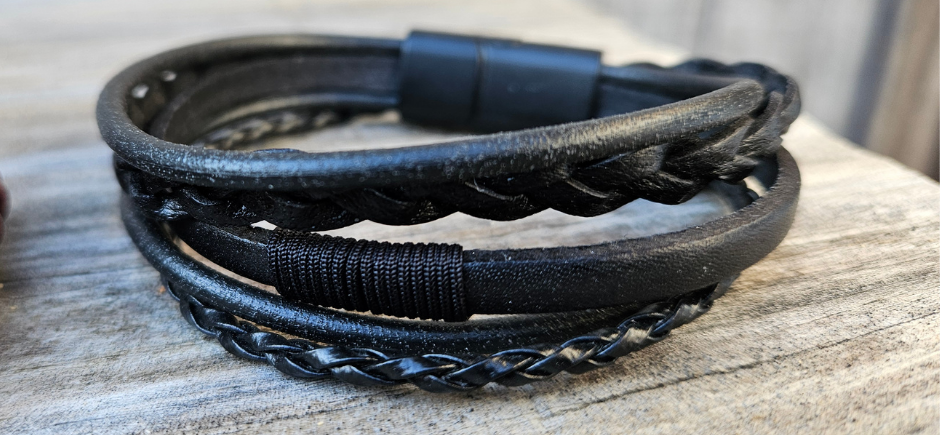 Artisanal Turkish braided Leather Bracelets. Designed for Comfort and Tailored for a regular fit, these bracelets offer a comfortable wear experience for any wrist size. Whether worn solo or layered with other accessories these are suitable for both men and women. New to our shop in Smyrna, TN.&amp;nbsp;

Fit&