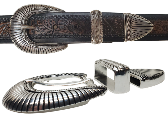 Fits 1 1/2" width belts
South West scroll design
Zinc die cast set, Antiqued silver plate

Sold by set only, Tip includes 2 set screws for attaching to belt
Stocked at our Smyrna, TN shop