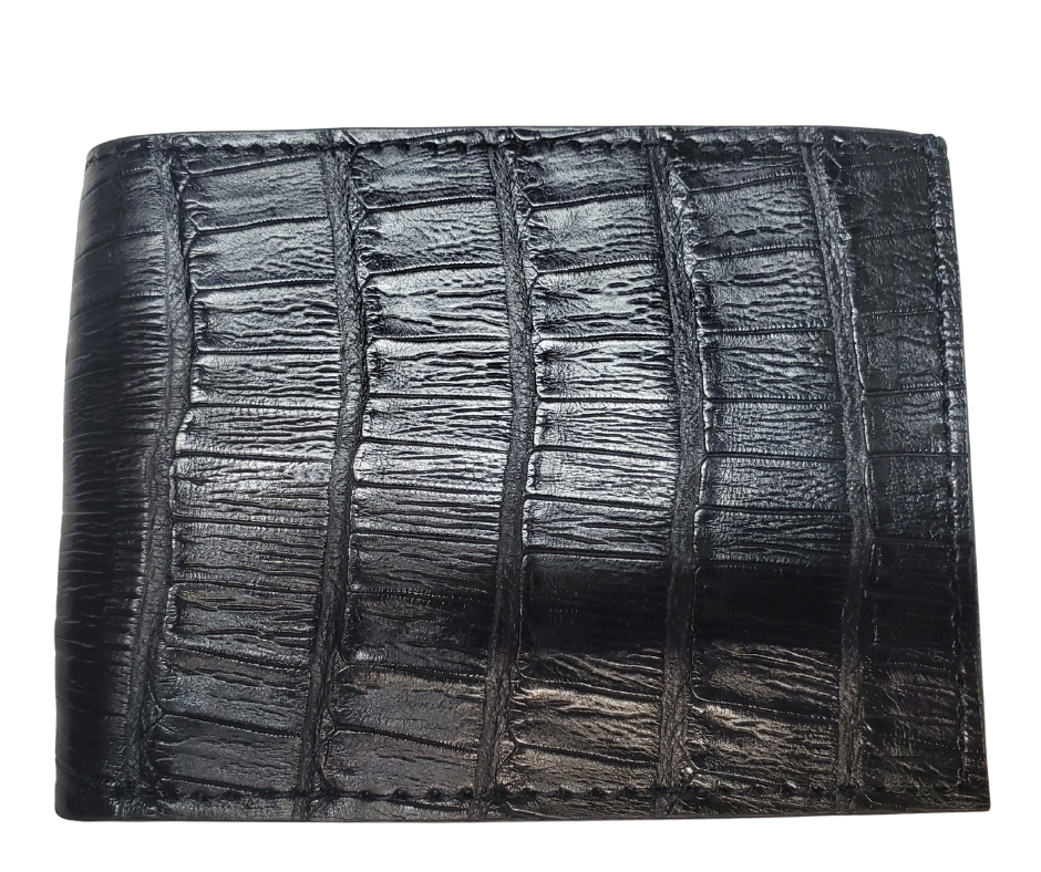 Made from authentic Classic Black or Cigar Brown Caiman leather, this bi-fold wallet blends classic western flair with luxurious materials that turn heads. True to Stetson’s legendary dedication to quality and craftsmanship, it offers 6 card slots, 2 hidden pockets underneath, and a spacious cash compartment. Available now at our Smyrna, TN store, just a short drive from downtown Nashville. Proudly made in Mexico.
