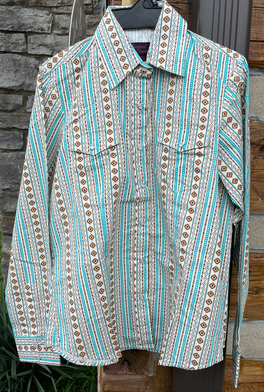 The Cowgirl Legend Ladies Southwestern Shirt offered in Sleeveless and Long Sleeve. Complete with two front flap pockets, pearl snap details in a classic southwest pattern. These are always in style! Available in our Smyrna, TN shop not far from the Miller Coliseum in Murfreesboro. Imported

Details: Pearl Snaps, 2 Pockets, Yokes, 100% Cotton