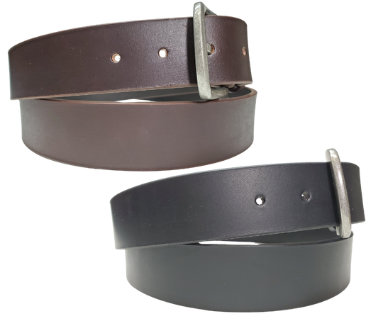 The Associate Leather Belt brings casual cool to your workday wardrobe! This 1 1/2" strip of top grain leather sports a sleek satin finish that&
