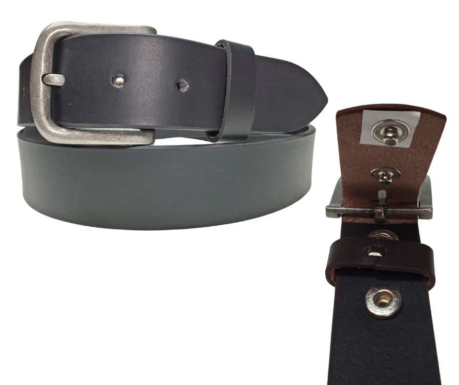 The Associate Leather Belt brings casual cool to your workday wardrobe! This 1 1/2" strip of top grain leather sports a sleek satin finish that&