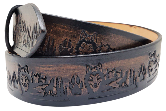 Wolves are mysterious animals being a Loner or in a pack. Were giving a nod to the well known movie with our Dancin Wolves Hand finished and crafted from thick, veg-tan cowhide at our workshop in Smyrna, TN not from the heart of Nashville, this belt is sure to leave a lasting impression. And with an adjustable 1 1/2" width, a quick and easy buckle change-out is never out of the question!&nbsp;