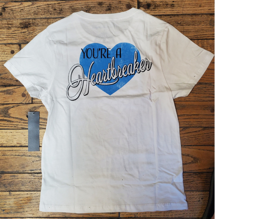 The Elvis Heartbreaker tee has those vintage style graphics. It'll take you back to those Comeback special and the cool Rhinestone Jumpsuits. Supper soft feel. A few left in stock at our Smyrna, TN shop.

Sizing measurements:
Chest under arm pit S-16", M-17", LRG 18", XL-19", 2X- 20"
Length top of neck to bottom of shirt S -24, M-25", L-26", XL-27", 2X-28"