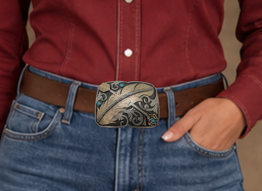 Feathers are widely believed among North American Indians to signify the connection between The Creator, the owner of the feather, and the bird from whom the feather came. Deeply revered, the feather symbolizes high honor, power, wisdom, trust, strength, and freedom. As such, feathers are seen as gifts from the sky. Available at our Smyrna, TN shop just outside of Nashville.
Approx. Width 4” Height 3”
fit&