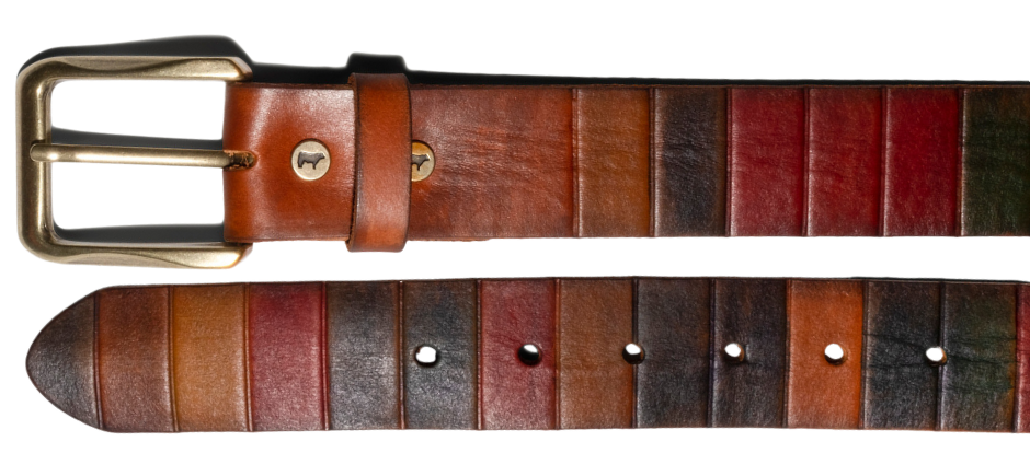 Artisans in Turkey handcraft our heavy-weight, full grain Italian vegetable-tanned leather to create our Rectangle Cut belt. The belt is artfully scored by hand to create dark lines that recall the ancient craft of leather bookbinding. A heavy-weight harness buckle in an Old English Brass finish compliments the rich cognac color of the leather. Built to last a lifetime, our Rectangle Cut Belt. Get fitted at our Smyrna, TN shop not far from Murfreesboro. From Will Leather.