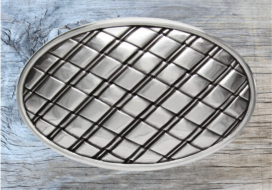 From side to side and back again, this unique oval buckle features a Kriss Kross pattern that will complement any style. Perfect for belts up to 1 1/2 inches, its playful design will Kross elevate all of your outfits. Visit our store in Smyrna, TN, just a hop skip and jump from downtown Nashville!

Approx. 3" x 4"
Imported