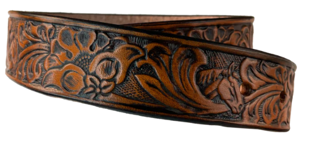 Introduce your little one to the iconic style of the west with the "Lil&