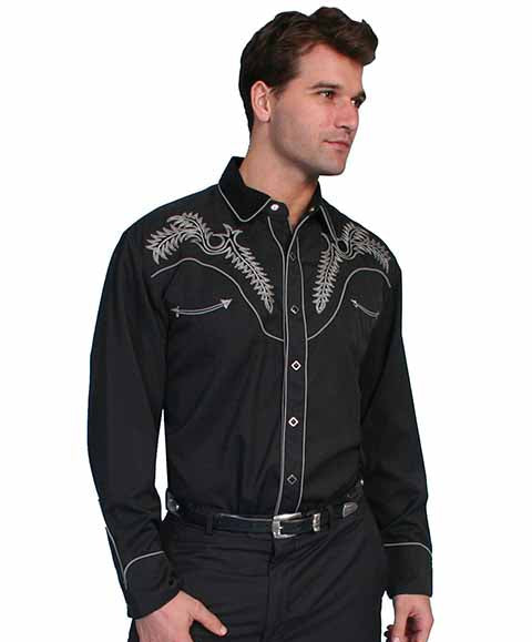 Front view - Classic Boot Stitch Western shirts never go out of style! Inspired by classic cowboy movies, these timeless designs are favorites of today’s country stars and rock icons alike. Pair them with your favorite ripped jeans for a casual vibe or dress them up with sharp jeans for a night out. Just arrived at our Smyrna, TN shop, just a stone’s throw from Music Row in downtown Nashville!