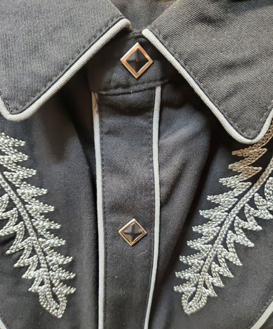 Close up - Classic Boot Stitch Western shirts never go out of style! Inspired by classic cowboy movies, these timeless designs are favorites of today’s country stars and rock icons alike. Pair them with your favorite ripped jeans for a casual vibe or dress them up with sharp jeans for a night out. Just arrived at our Smyrna, TN shop, just a stone’s throw from Music Row in downtown Nashville!