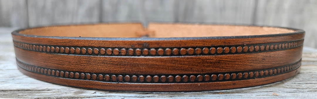 Our Pecos Western Styled Hatband is Hand Stained in 2 widths. It will up to up to size 7 1/2 hat. Fit&