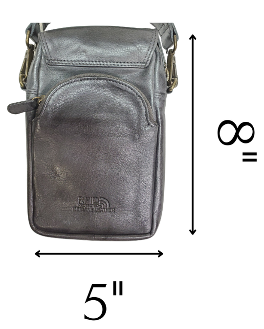 The Jackie Crossbody Purse is the perfect companion for carrying just the essentials - phone, driver's license, and debit card. With an adjustable strap, 2 external zippered pockets, and inner card slots, this bag is both functional and convenient. Available now at our store in Smyrna, TN! Choose from 3 colors.