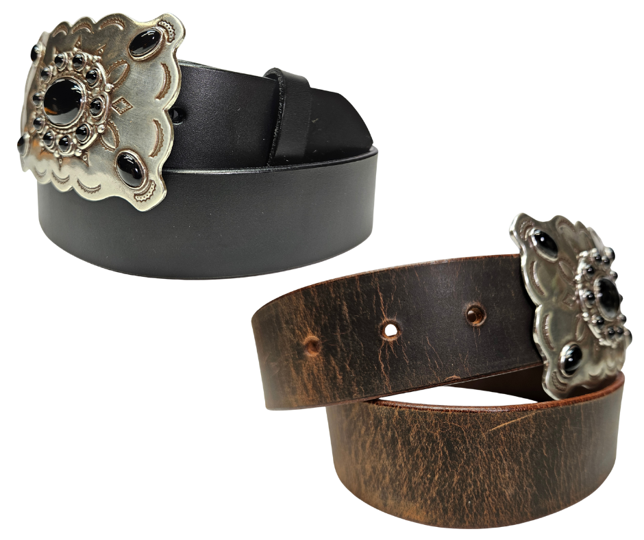 The Sedona Mesa Belt Buckle Set brings to minds eye the Mesa&