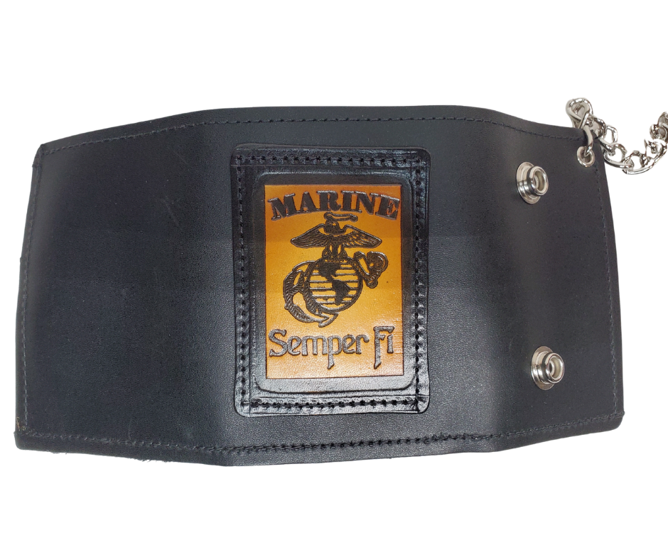Oorah! USMC Licensed Basic Black all leather Tri-fold Chain Wallet.  1 Cash Slot for all your important stash, 3 card slots and 1 underneath the middle slot. It's USA made and Buckle and Hide approved. Approx. 3"x 4" folded. 2 snap closure. Complete with an 12" chrome plated chain including leather belt loop. Available in our Smyrna, TN shop a short drive from downtown Nashville. Like most wallets over stuffing will limit the time of use. Colors may vary from picture. 