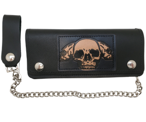 <span><span>3 Skulls pattern all leather patch on a </span></span><span style="font-size: 0.875rem;">Classic Style Chain Wallet, great for the Modern minimalist. One credit card slot in the front with 2 main cash or whatever your STUFF is....5 year old receipts, concert stub from high school, the stuff you forgot was in there!</span><span style="font-size: 0.875rem;"> <span data-mce-fragment="1">Available in our Smyrna, TN shop a short drive from downtown Nashville.</span></span>