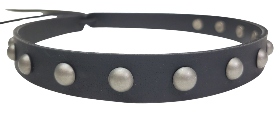 Black. Our Bravo Rio 7 Domed Stud leather hatband is 3/4" wide by 23" (without tie string). Available in black or brown, pick one or a few. Fit's most any hat with adjustable bead and leather 1/8" string. Will fit most TOP HAT style and WESTERN crowned hats. Made in our Smyrna Tn. shop.