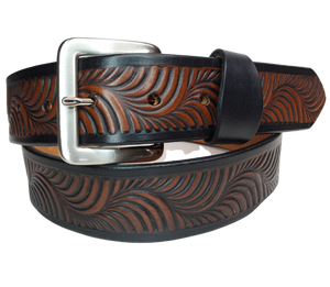 Named after it's swirly pattern it's crafted from full grain American vegetable tanned cowhide, this 1 1/2" belt boasts an antique nickle plated solid brass buckle and smooth, burnished painted edges. Name customization is available with a maximum of 10 letters. The buckle snaps in place for effortless changing if desired. Produced in our Smyrna, TN, USA shop. 