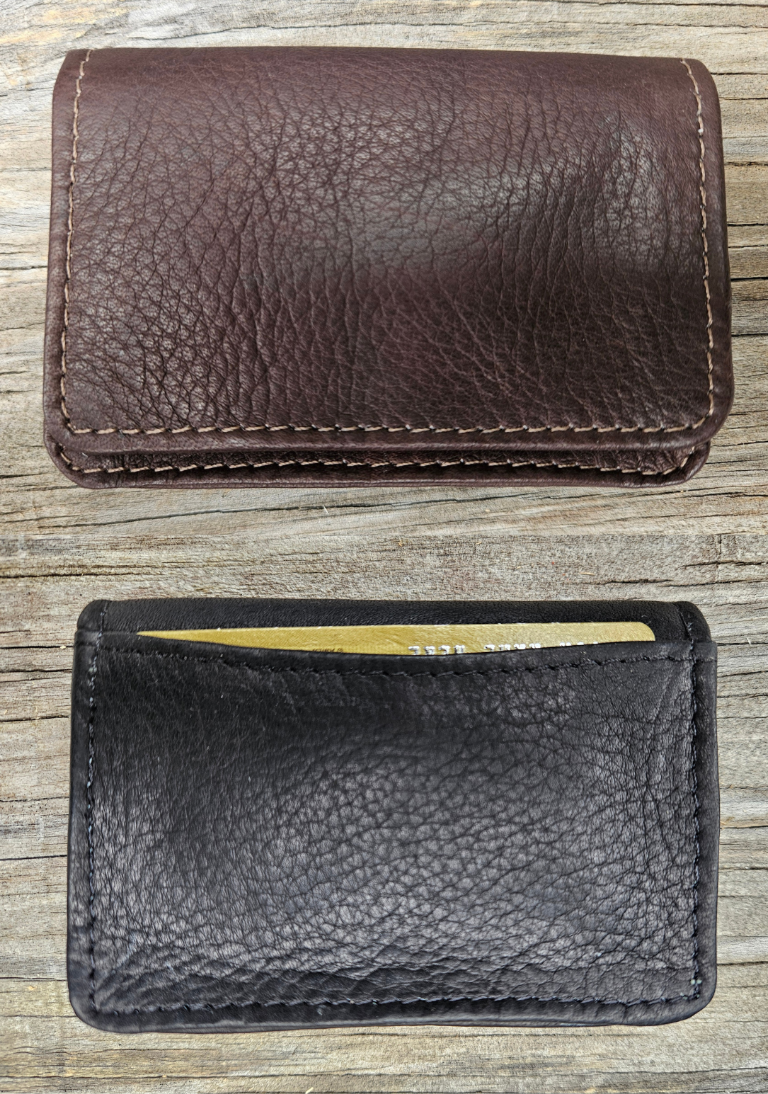 The Notch Card I.D. case in for the Minimalist attitude in a Soft Leather wallet. Fit's easily in your front pocket or bag. Flap-over to gusseted pocket for credit cards and/or business cards. Leather improves with age as it absorbs the oils from your hands and assumes a classic, worn look. Additional open pocket for cards on the back. Now stocked at our Smyrna, TN shop not far from Opry Mills Mall.

Handcrafted in Colombia, South America.
Open pocket. * I.D. window.
Dimensions 4 x 2.75 inches