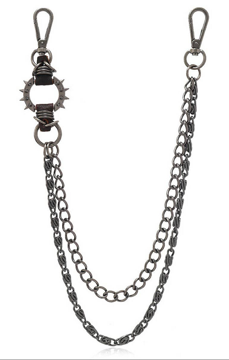 Give yourself in the Viking attitude with the Norse Wallet chain. It's edgy triple chain and Spikes ring gives you that inner warrior wherever you go. Two clip easily attach to a wallet or your jeans loops. Now in stock at our Smyrna, TN shop

Metal alloy
Imported
