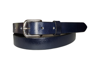 Our ladies 1" wide water buffalo leather belt with snaps to easily change out buckle. Features a smoothed black burnished and a basic steel buckle. This belt has a softer feel than some of our Name style belts but still durable. Available online or for purchase at our shop just outside Nashville in Smyrna, TN.