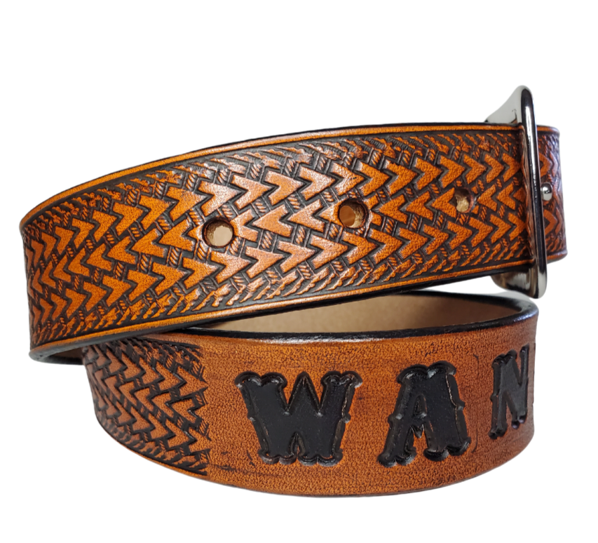 Our "Kid's Wayfarer" is just like the Wayfarer' for dad or mom. Full grain American vegetable tanned cowhide approx. 1/8"thick. Width is 1 1/4" and includes Antique Nickle plated Solid Brass buckle. We Hand Finish with each belt. Edges are smooth burnished painted edges. Made in our Smyrna, TN, USA shop. Buckle snaps in place for easy changing if desired.  Choose with or without name